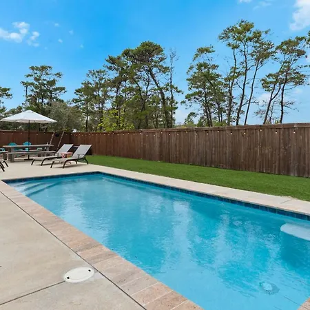Villa Coastal Charm